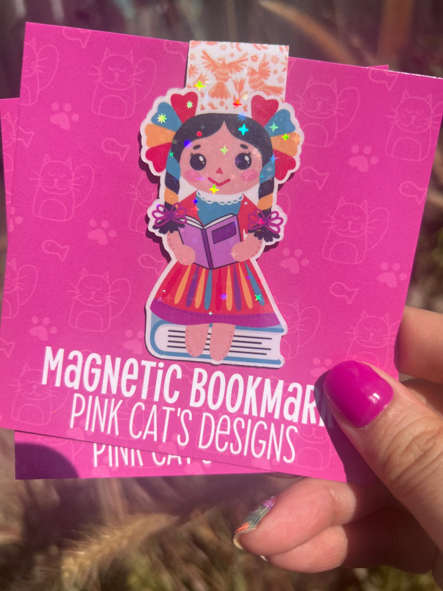 Muñeca Reading Bookmark