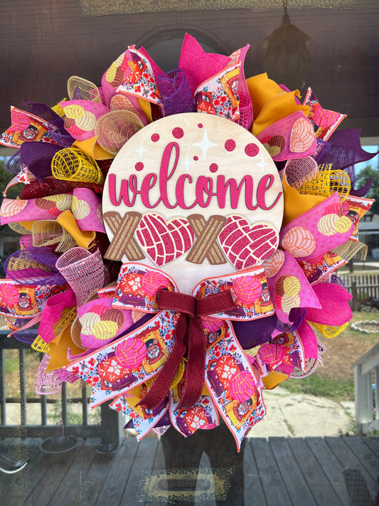 Welcome XOXO Wreath